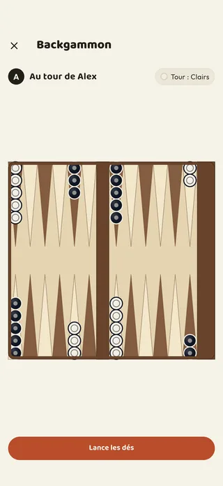 Un plateau de backgammon en position de départ, au tour d'Alex, avec le bouton Lance les dés en dessous