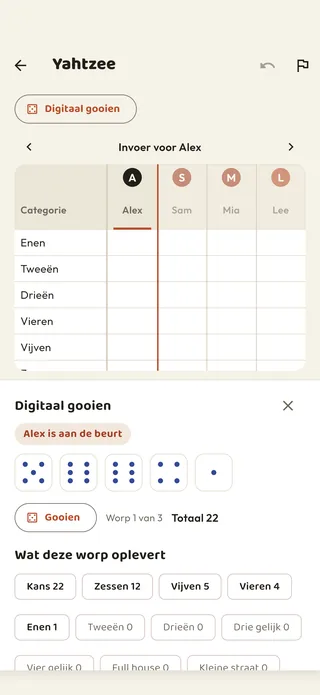 Een Yahtzee-scoreformulier voor twee spelers, met de dobbelsteen open